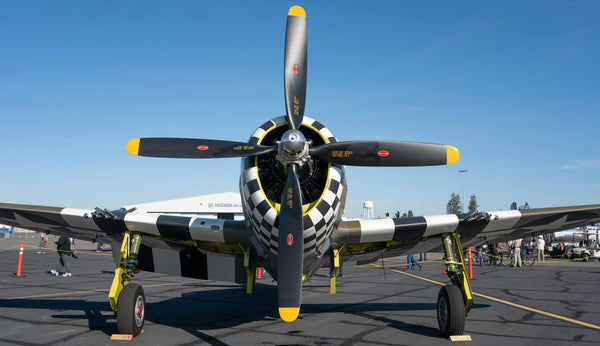 4-Bladed Hamilton Standard P-47 Thunderbolt WWII Warbird Mini aviation art Airplane Propeller Wall Blade Display